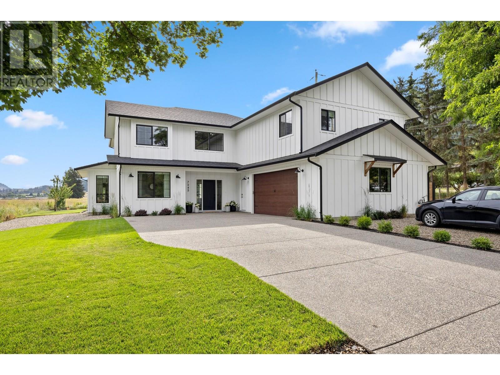 Photo of 7245 Brewer Road, Mun of Coldstream, Coldstream Photo of 7245 Brewer Road, Mun of Coldstream, Coldstream