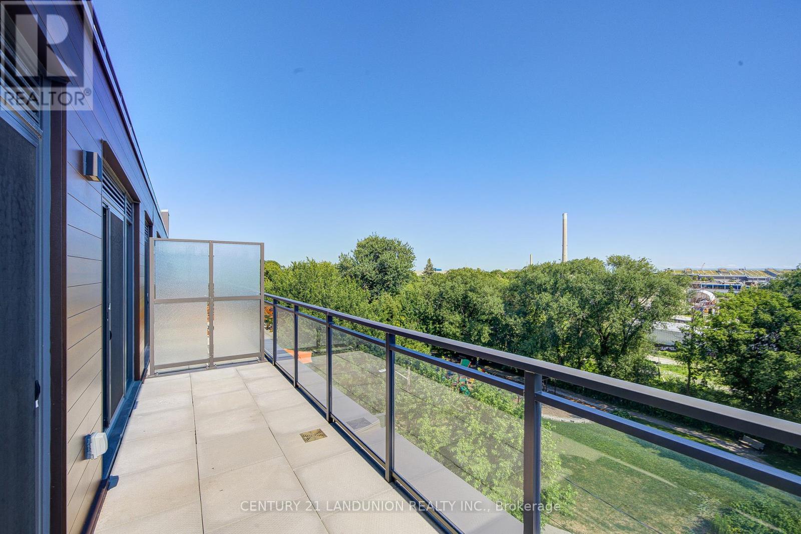 512 - 1285 Queen Street E, Toronto, Ontario  M4L 1C2 - Photo 18 - E12311837