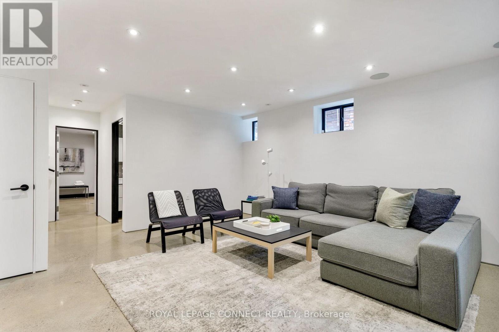 59 Fuller Avenue, Toronto (Roncesvalles), Ontario  M6R 2C4 - Photo 39 - W12311909