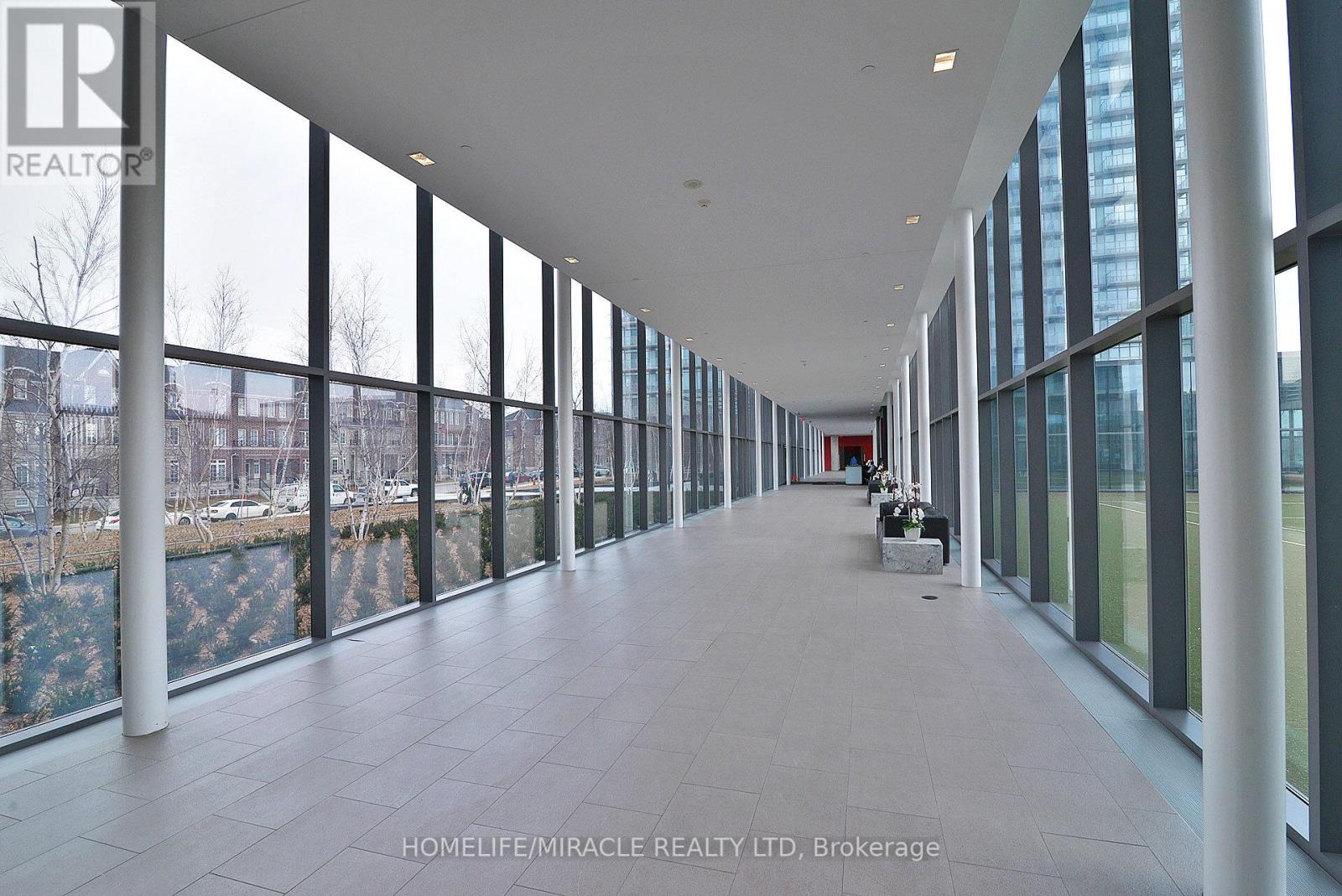 2413 - 105 The Queensway Avenue, Toronto, Ontario  M6S 5B5 - Photo 26 - W12311922