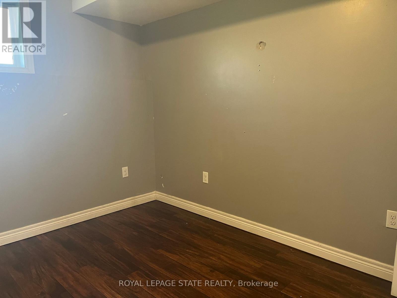 17 Mapleview Drive, Haldimand, Ontario  N0A 1H0 - Photo 25 - X12311928