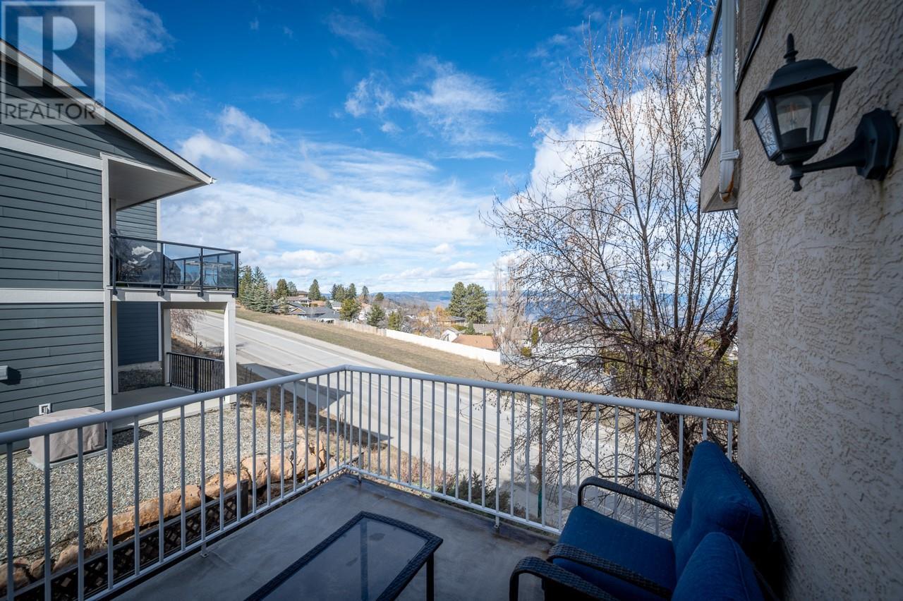 726 Dunrobin Drive Unit# 4, Kamloops, British Columbia  V1S 1X3 - Photo 21 - 10357570