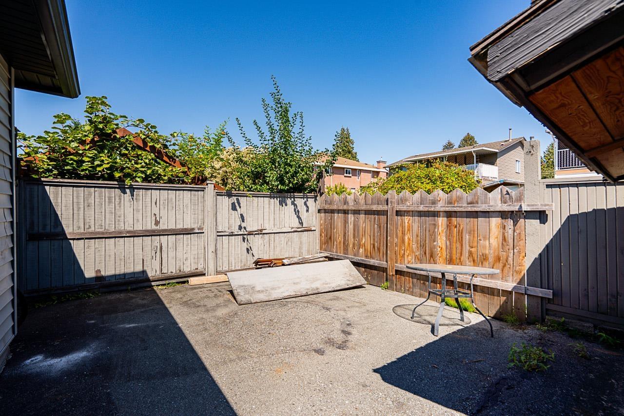 8682 143a Avenue, Surrey, British Columbia V3W 0K4 - Photo 33 - R3031060