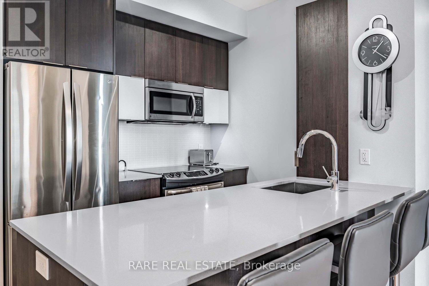 2404 - 56 Annie Craig Drive, Toronto, Ontario  M8V 0C8 - Photo 13 - W12311949