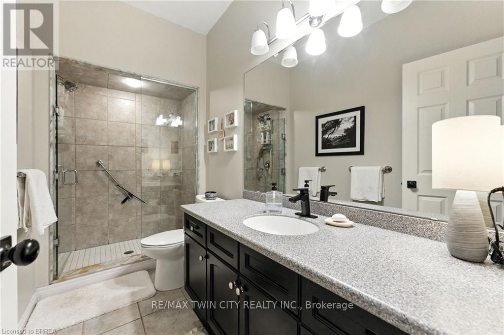 18 - 24 Hardy Road, Brantford, Ontario  N3T 5K6 - Photo 21 - X12311939