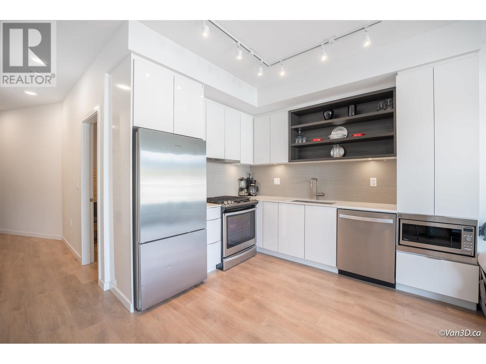 501 725 Marine Drive, North Vancouver, British Columbia  V7M 0G2 - Photo 4 - R3030445