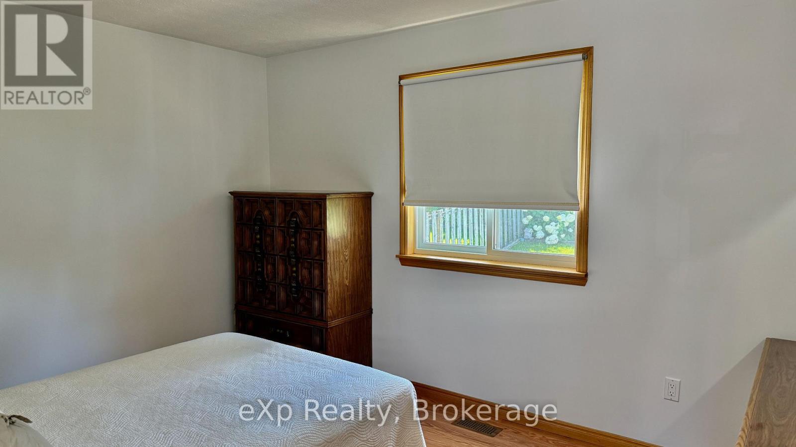 655 17th Street Crescent, Hanover, Ontario  N4N 3S7 - Photo 21 - X12236739