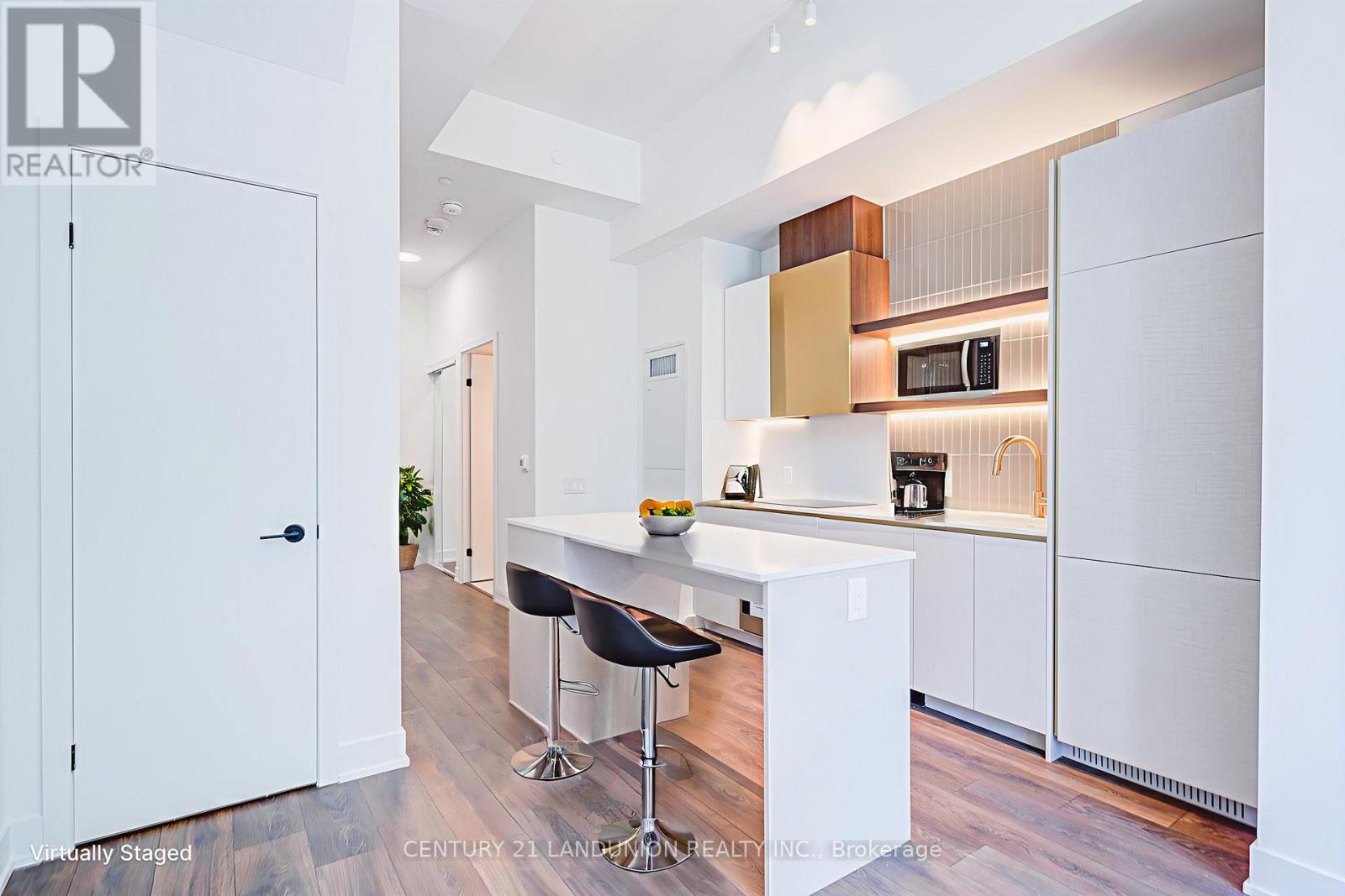 Property at 102 - 1285 QUEEN STREET E image 5