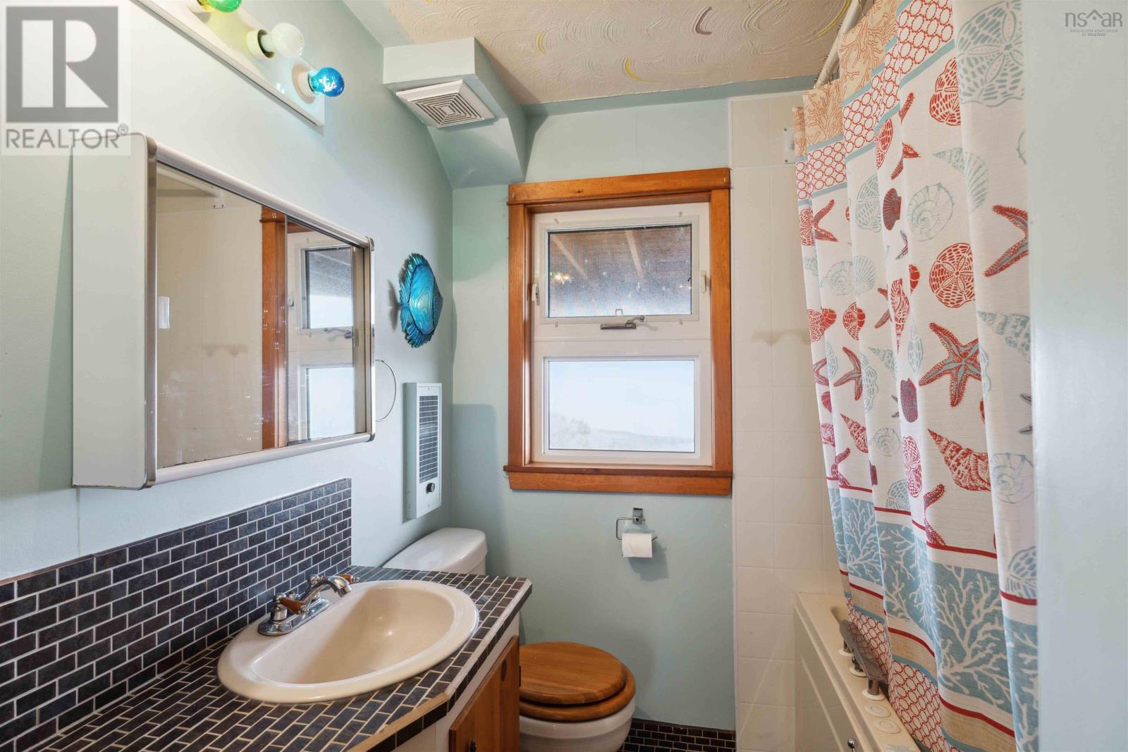 4805 Shore Road W, Parkers Cove, Nova Scotia  B0S 1A0 - Photo 19 - 202510117