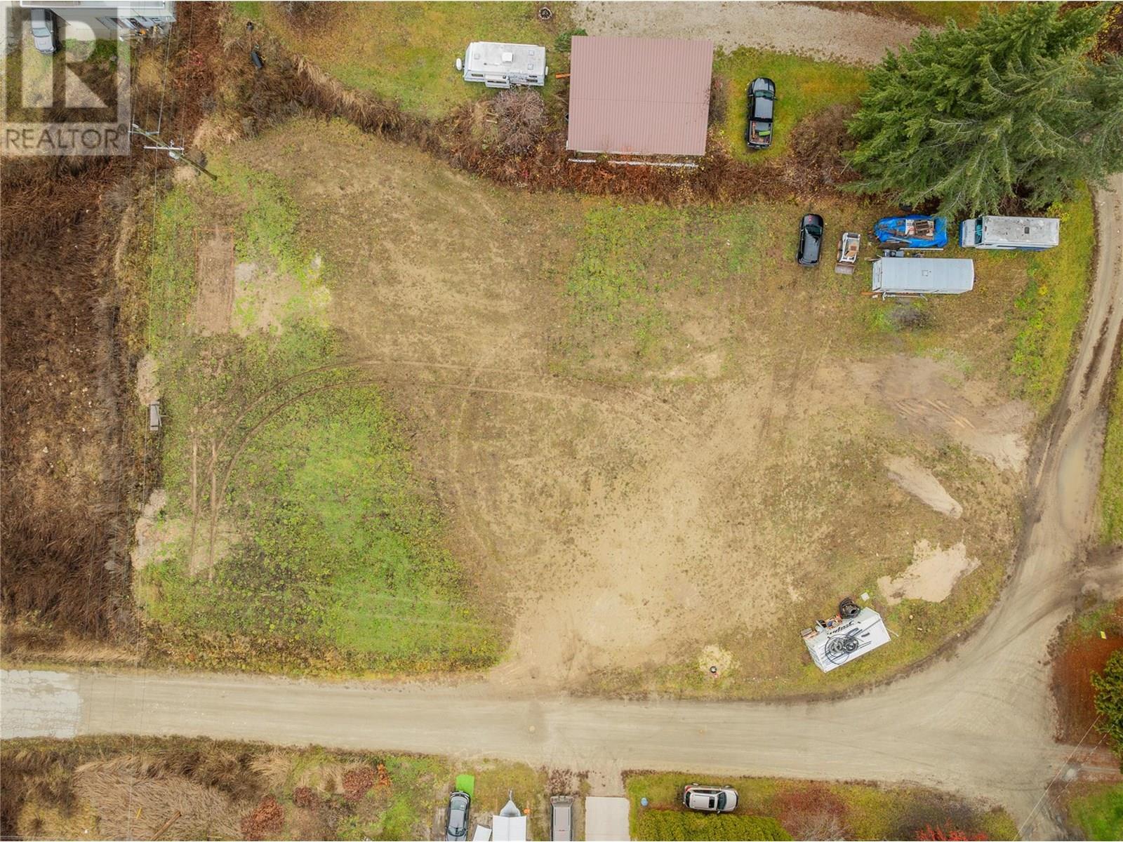 1411 Chalmers Road, Castlegar, British Columbia  V1N 4M7 - Photo 2 - 10349244