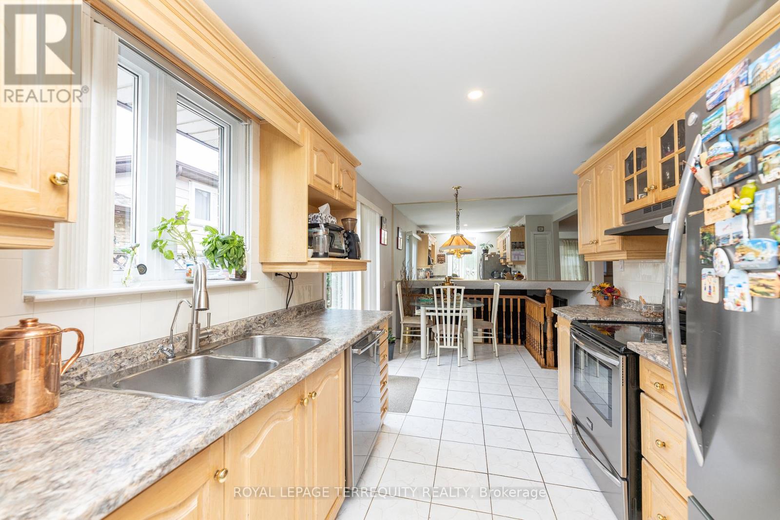 3205 Gwendale Crescent, Mississauga, Ontario  L5A 3B6 - Photo 15 - W12311989