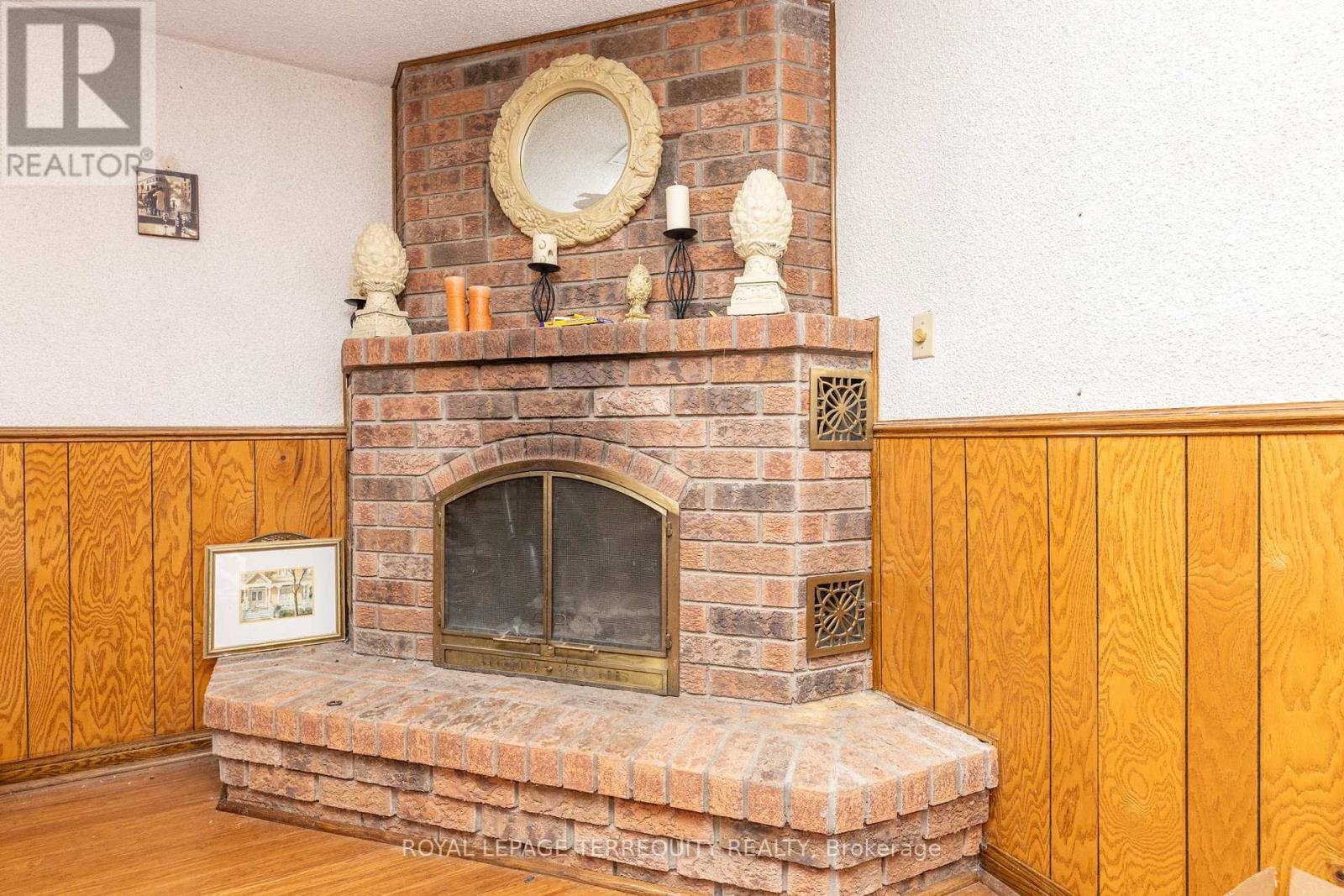 3205 Gwendale Crescent, Mississauga, Ontario  L5A 3B6 - Photo 25 - W12311989