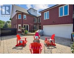 105 RIVER GLEN Boulevard, Oakville, Ontario