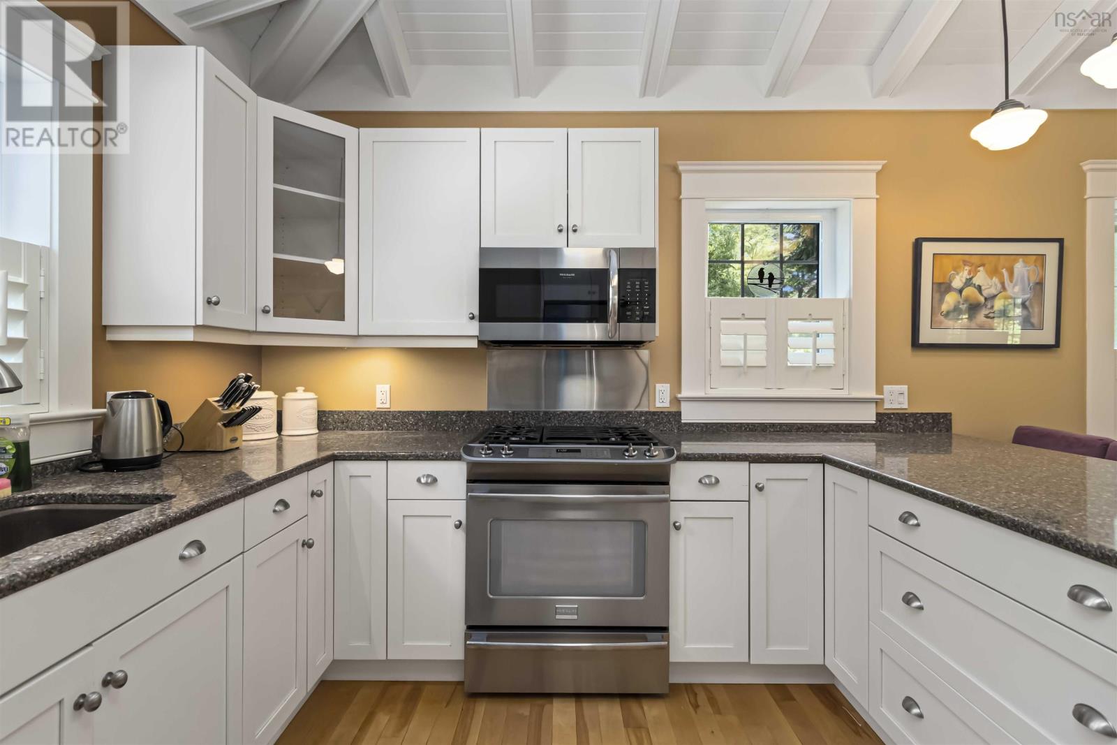 122 Hawthorn Road, Mahone Bay, Nova Scotia  B0J 2E0 - Photo 8 - 202515079