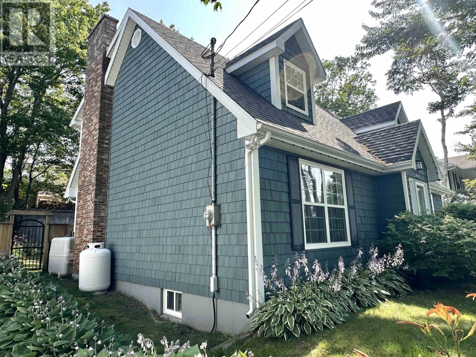 94 Cottagedale Crescent, Sydney, Nova Scotia  B1P 6T8 - Photo 4 - 202518965