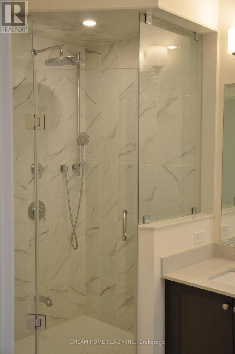 9382 Bayveiw Avenue, Richmond Hill, Ontario  L4C 4Z2 - Photo 7 - N12311994