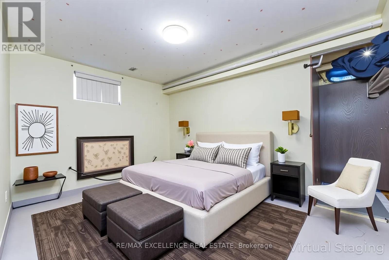 7396 Sills Road, Mississauga (Malton), Ontario L4T 2K1 - Photo 17 - W12311998