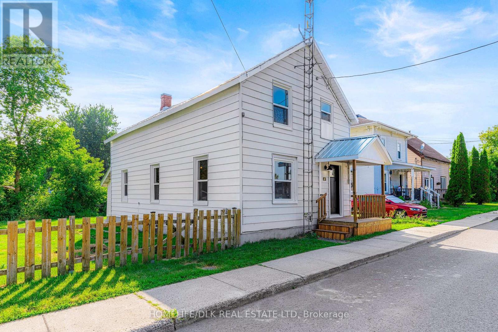 57 Main Street, South Stormont, Ontario  K0C 1Y0 - Photo 4 - X12312002