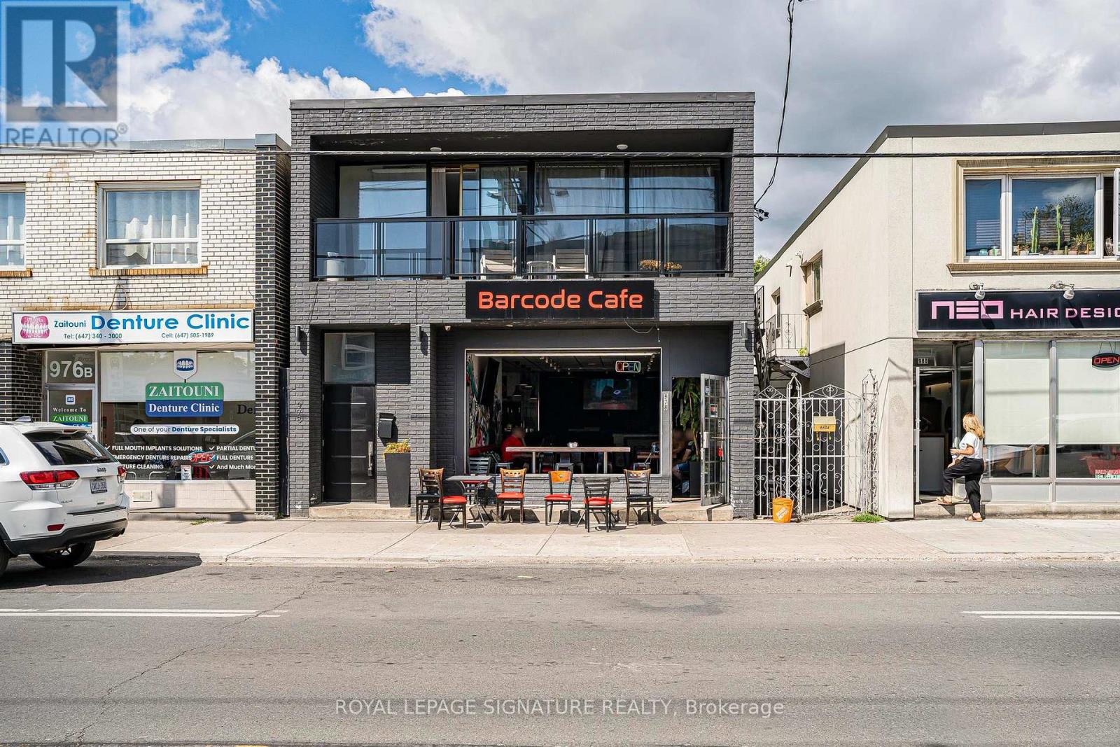 978 Pape Avenue, Toronto, Ontario  M4K 3V7 - Photo 2 - E12306901