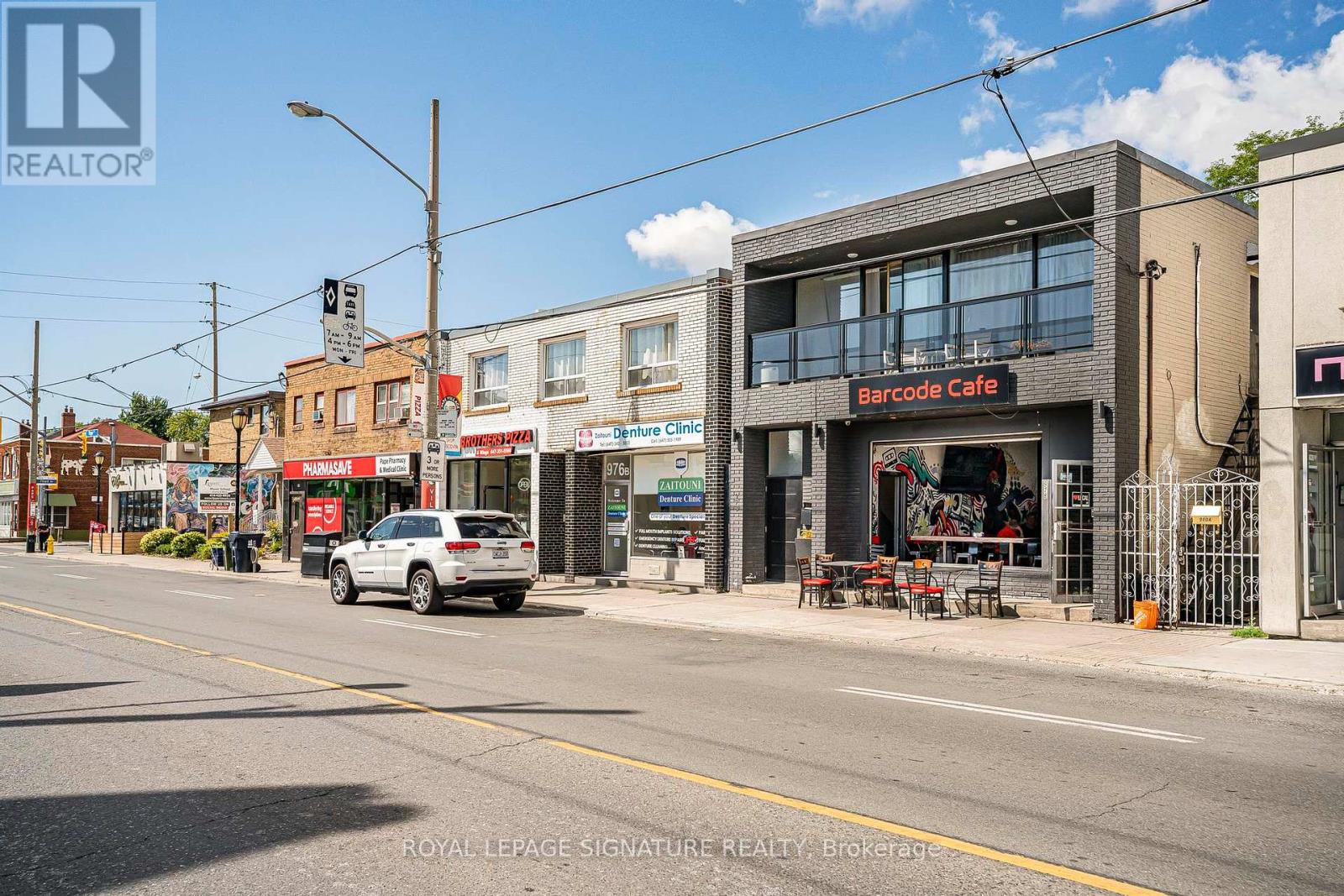 978 Pape Avenue, Toronto, Ontario  M4K 3V7 - Photo 3 - E12306901