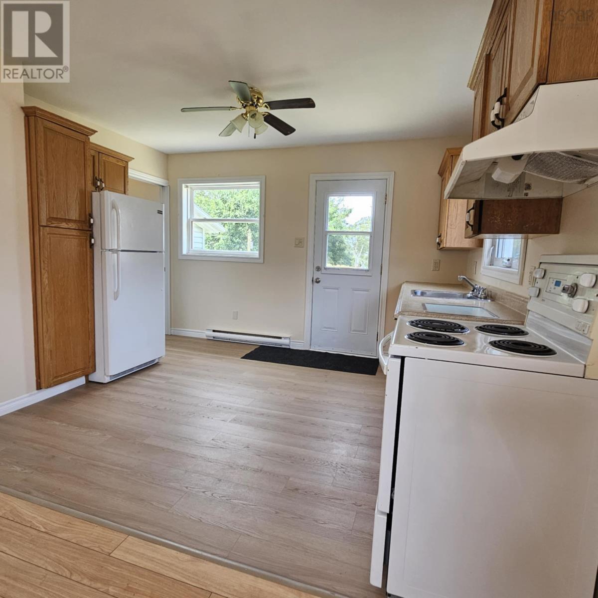 43 Colby Street, Sydney, Nova Scotia  B1P 3P9 - Photo 7 - 202518623