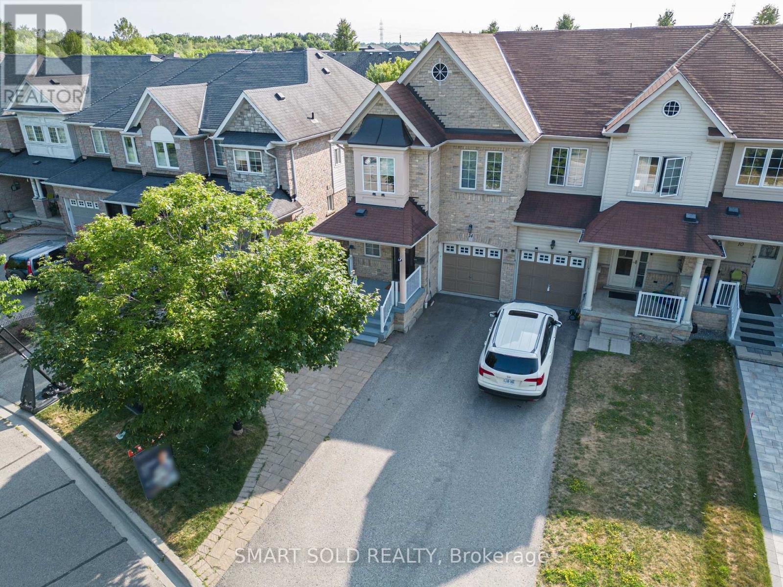 Property at 14 BROOKSTREAM COURT image 1