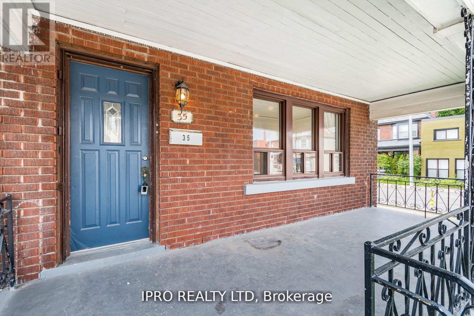 Property at 35 CHESTNUT AVENUE image 3