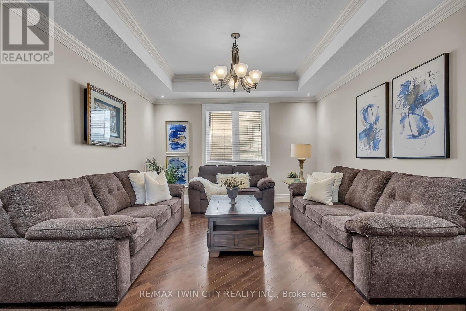 224 Paige Place, Kitchener, Ontario  N2K 4P5 - Photo 12 - X12312024