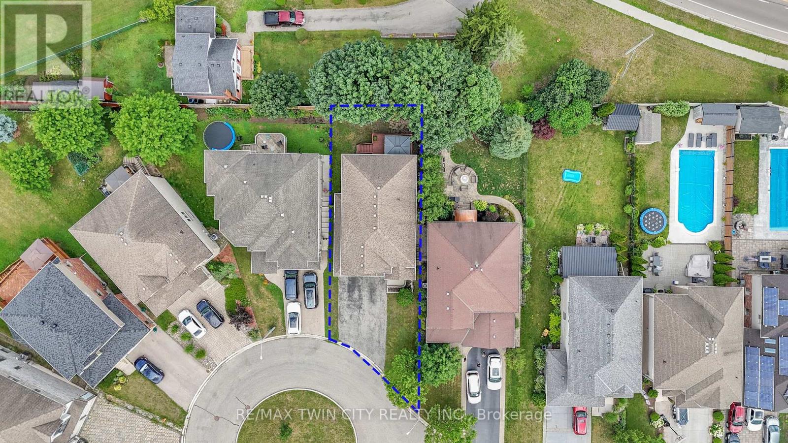 Property at 224 PAIGE PLACE image 3