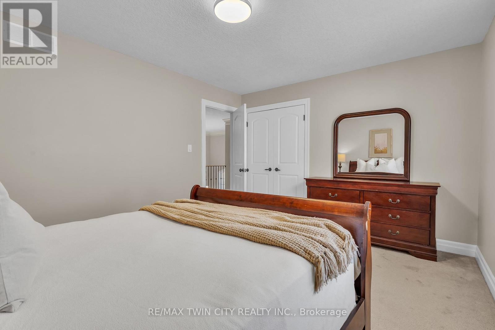 224 Paige Place, Kitchener, Ontario  N2K 4P5 - Photo 31 - X12312024