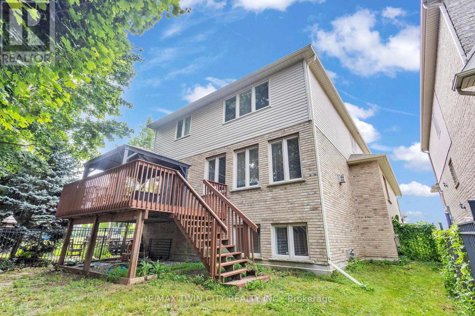 224 Paige Place, Kitchener, Ontario  N2K 4P5 - Photo 47 - X12312024