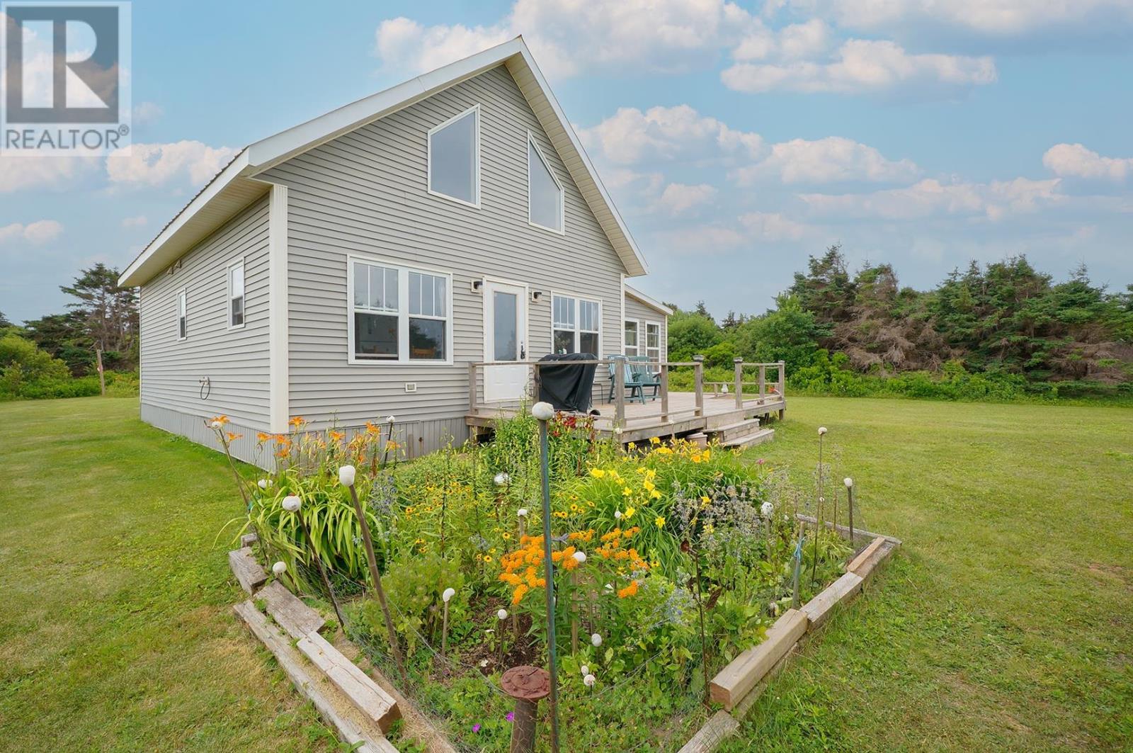 275 Bear Shore Road, St. Margaret's, Prince Edward Island  C0A 2B0 - Photo 1 - 202518967