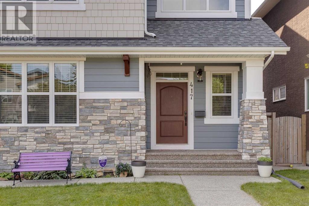 Property at 417 29 Avenue NW image 2