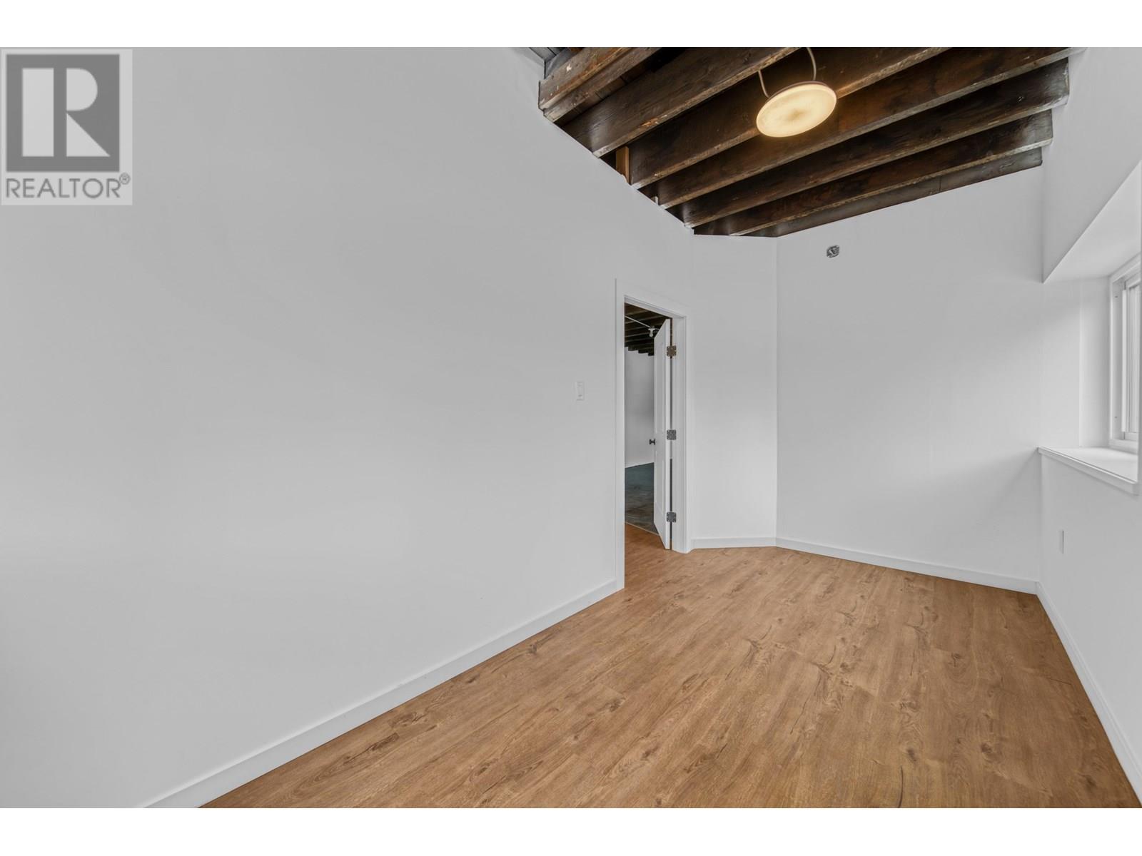 137 E Columbia Street, New Westminster, British Columbia  V3L 3V9 - Photo 20 - C8071073