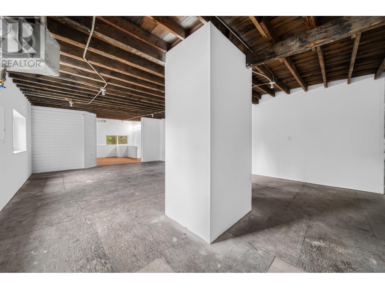 137 E Columbia Street, New Westminster, British Columbia  V3L 3V9 - Photo 23 - C8071073