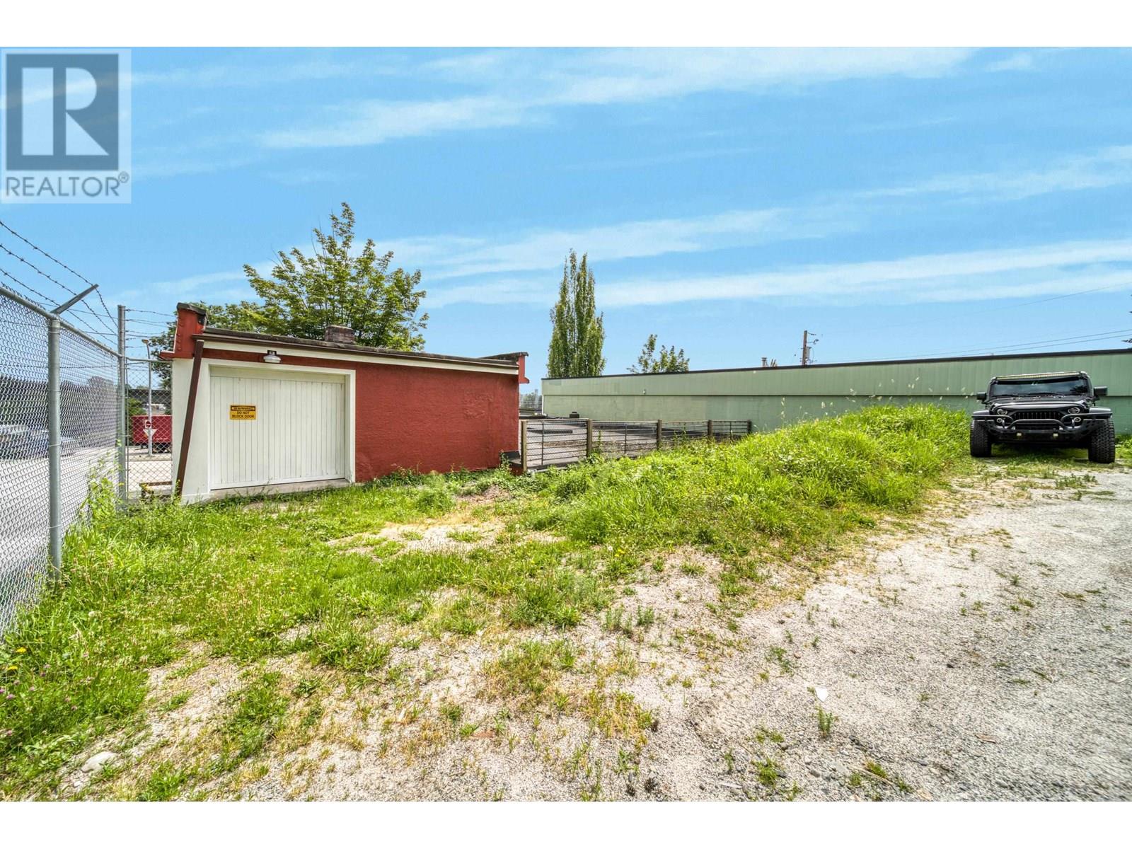 137 E Columbia Street, New Westminster, British Columbia  V3L 3V9 - Photo 29 - C8071073