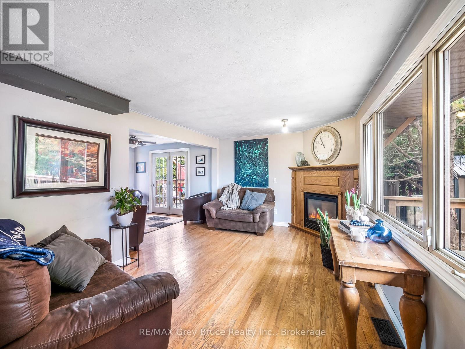 106 Elder Lane, Chatsworth, Ontario  N0H 1G0 - Photo 14 - X12312058