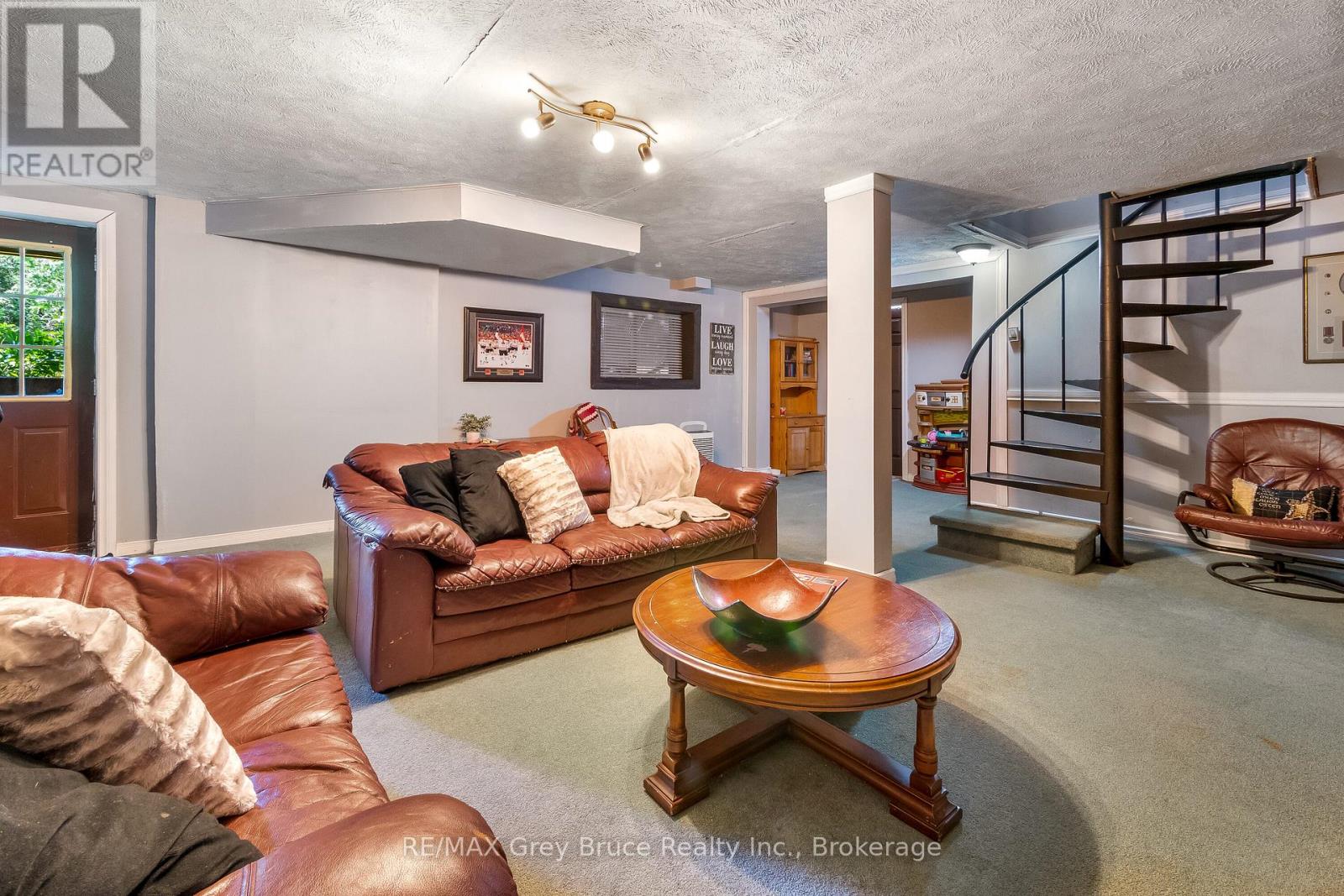 106 Elder Lane, Chatsworth, Ontario  N0H 1G0 - Photo 22 - X12312058