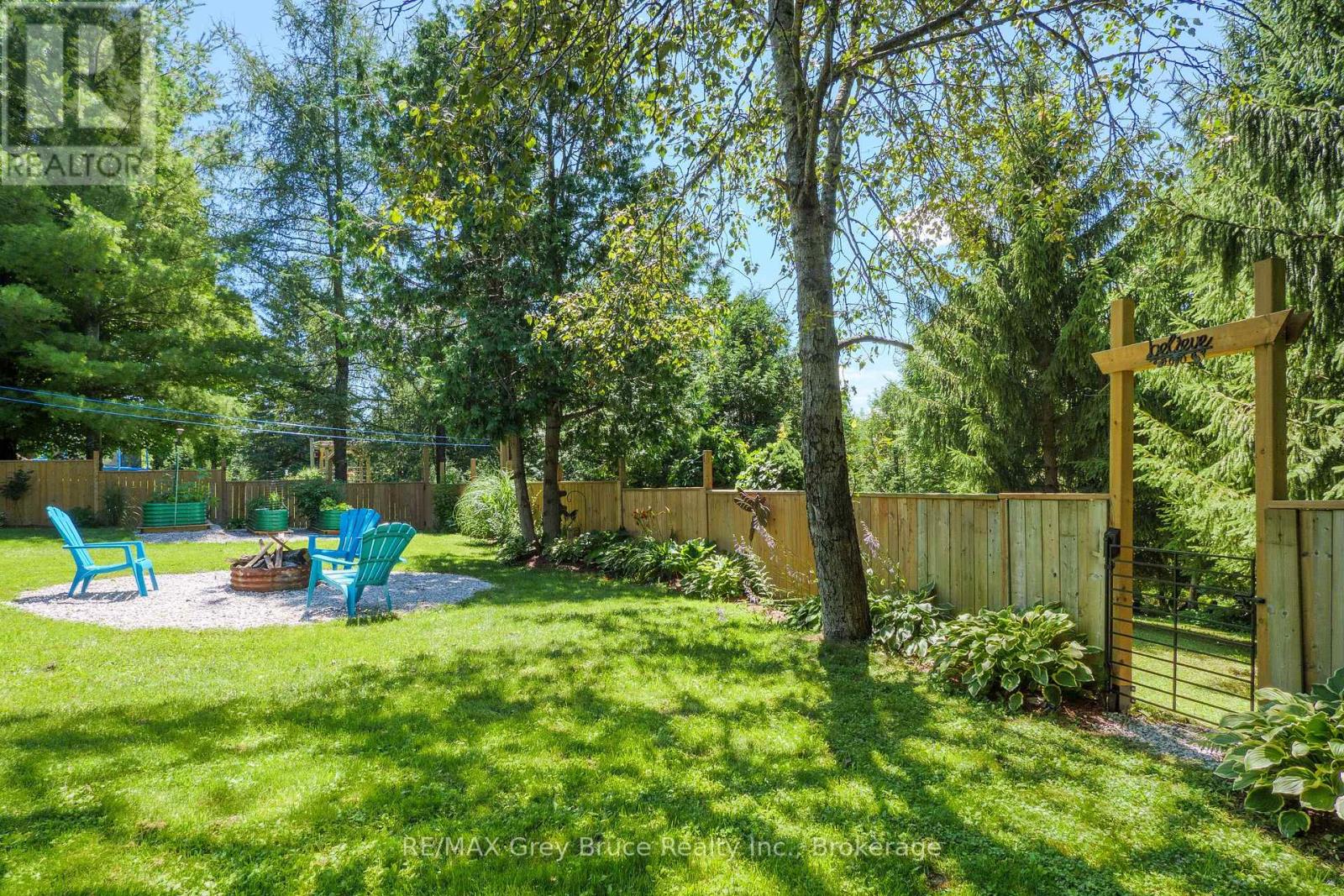 106 Elder Lane, Chatsworth, Ontario  N0H 1G0 - Photo 37 - X12312058