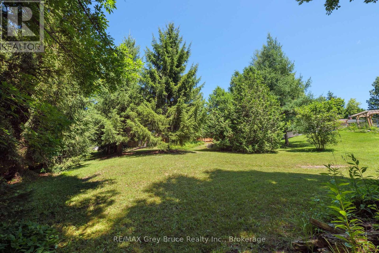 106 Elder Lane, Chatsworth, Ontario  N0H 1G0 - Photo 44 - X12312058