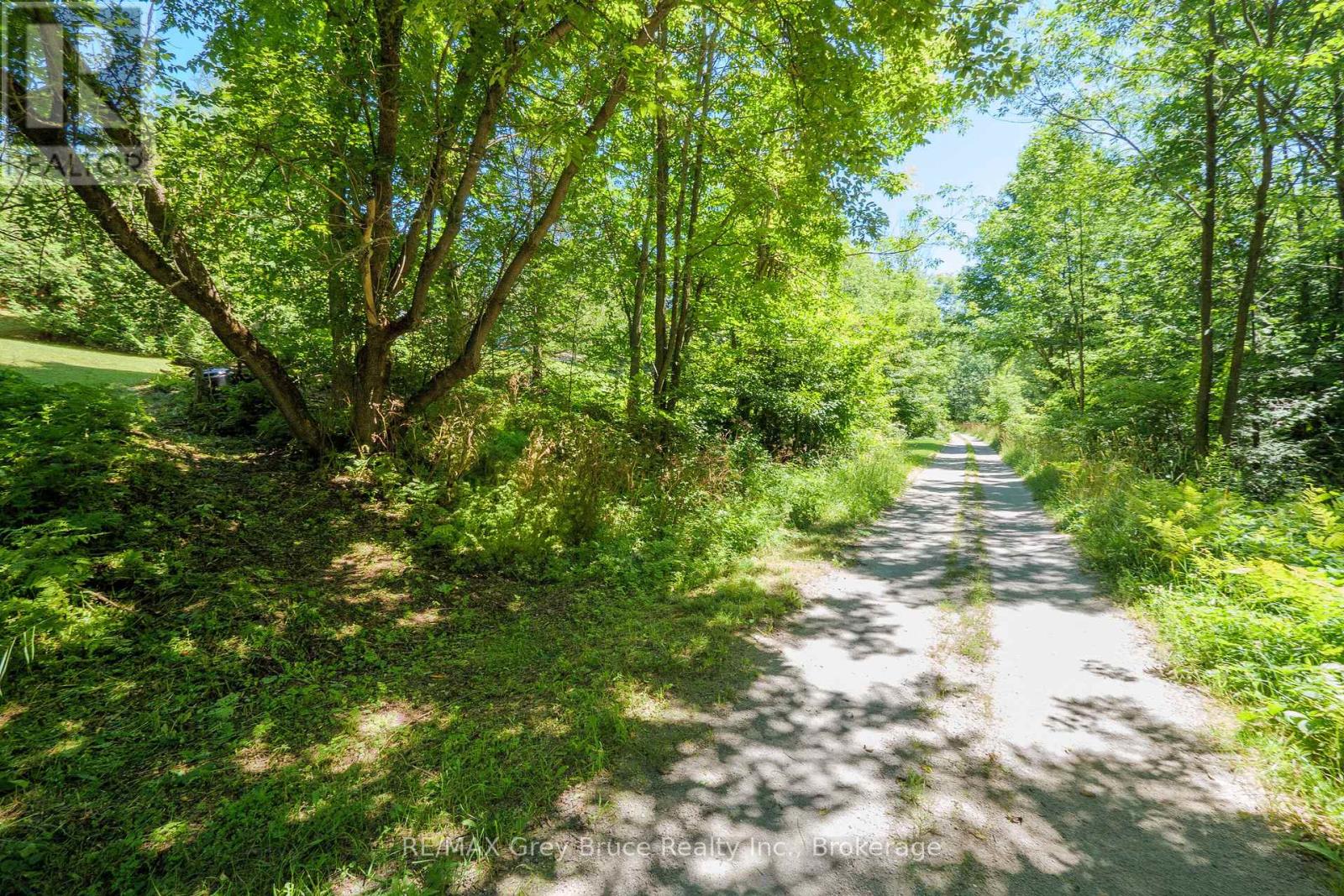 106 Elder Lane, Chatsworth, Ontario  N0H 1G0 - Photo 45 - X12312058