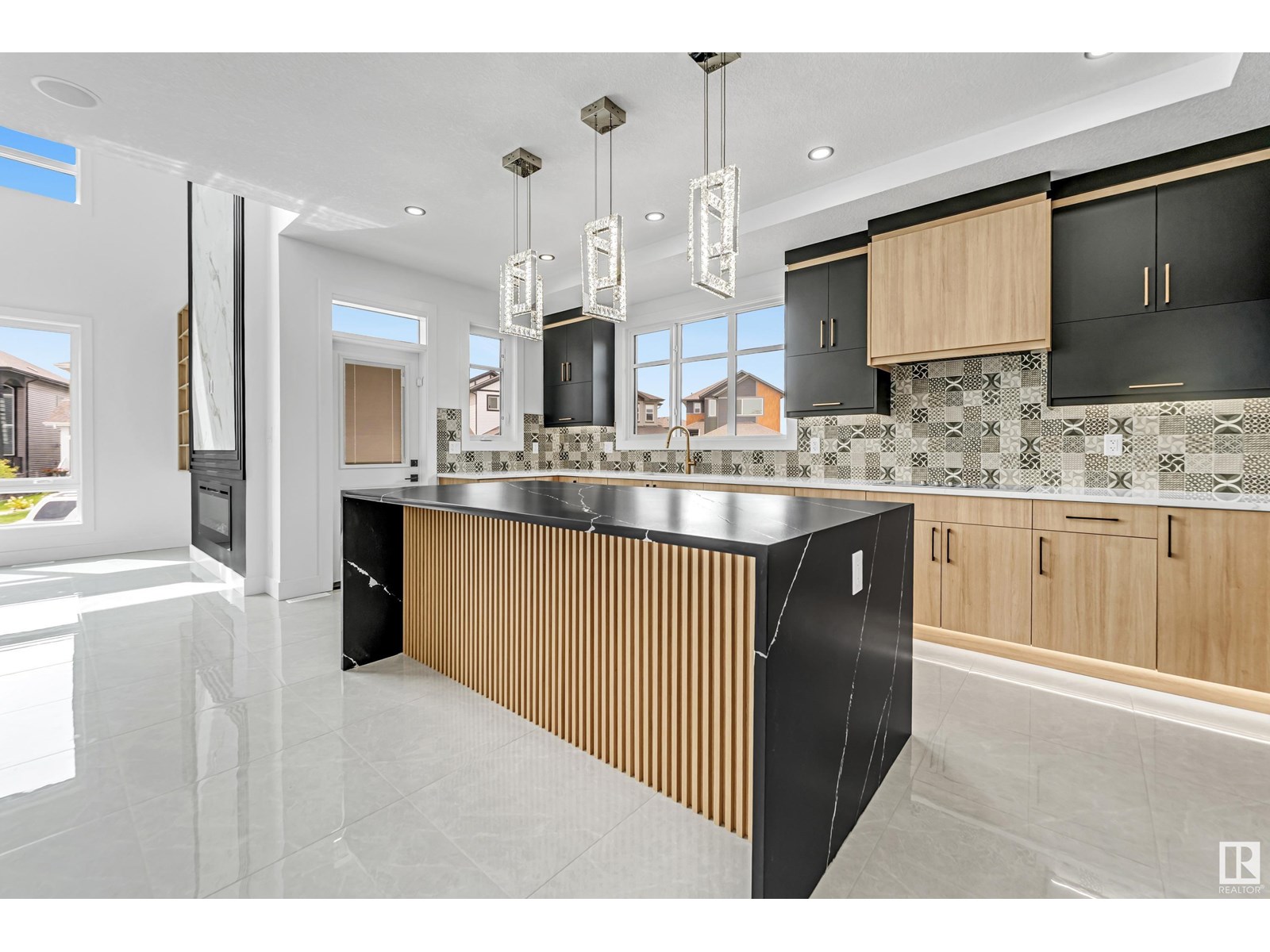 Property at 2018 13A AV NW image 3