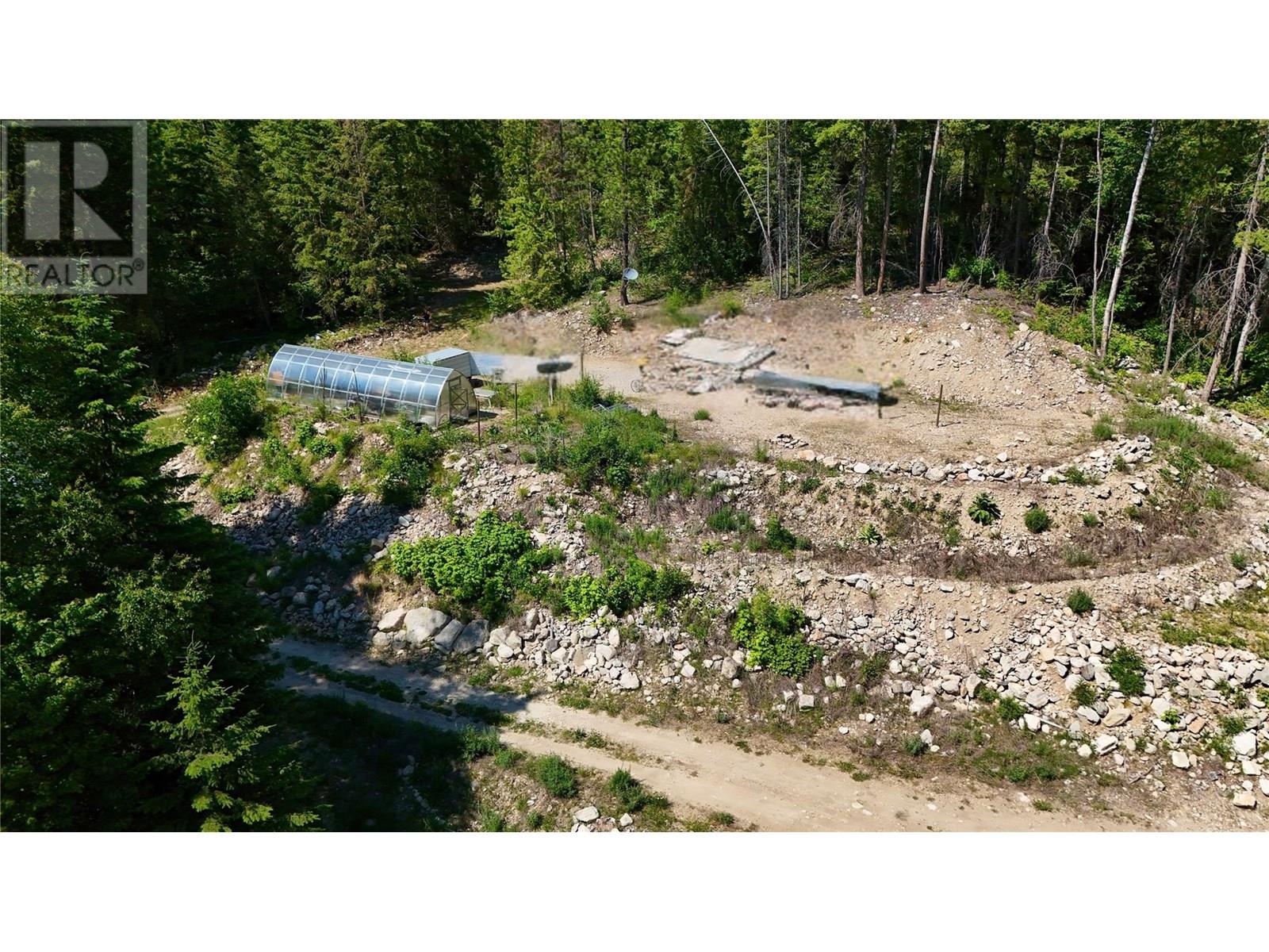 2921 Upper Slocan Park Road, Slocan Park, British Columbia  V0G 2E0 - Photo 2 - 10330396