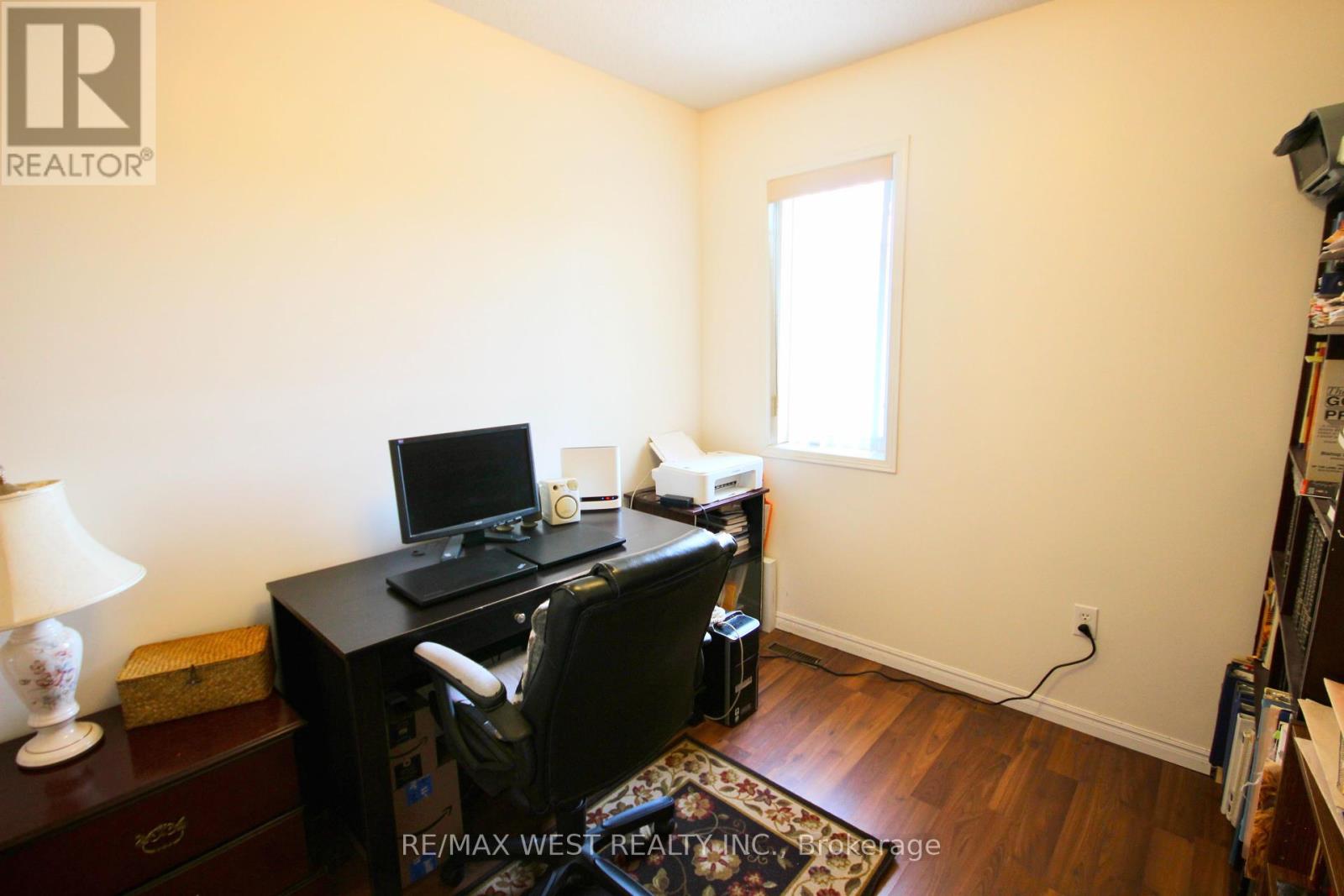 1 Platinum Drive, Toronto (Brookhaven-Amesbury), Ontario M6M 5K1 - Photo 24 - W12311923