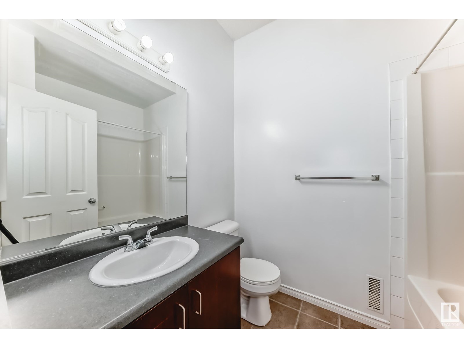 #102 3010 33 Av Nw Nw, Edmonton, Alberta  T6T 0C3 - Photo 32 - E4449594