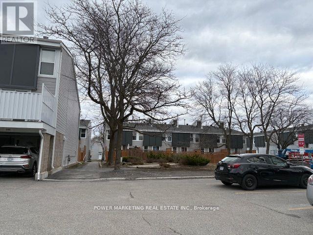 95 - 3415 Uplands Drive, Ottawa, Ontario  K1V 9N4 - Photo 3 - X12312081