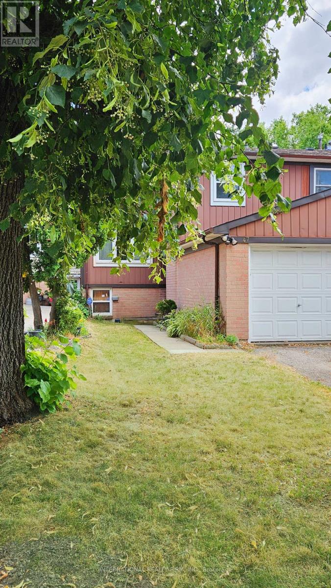 Property at 47 PARSELL SQUARE image 2