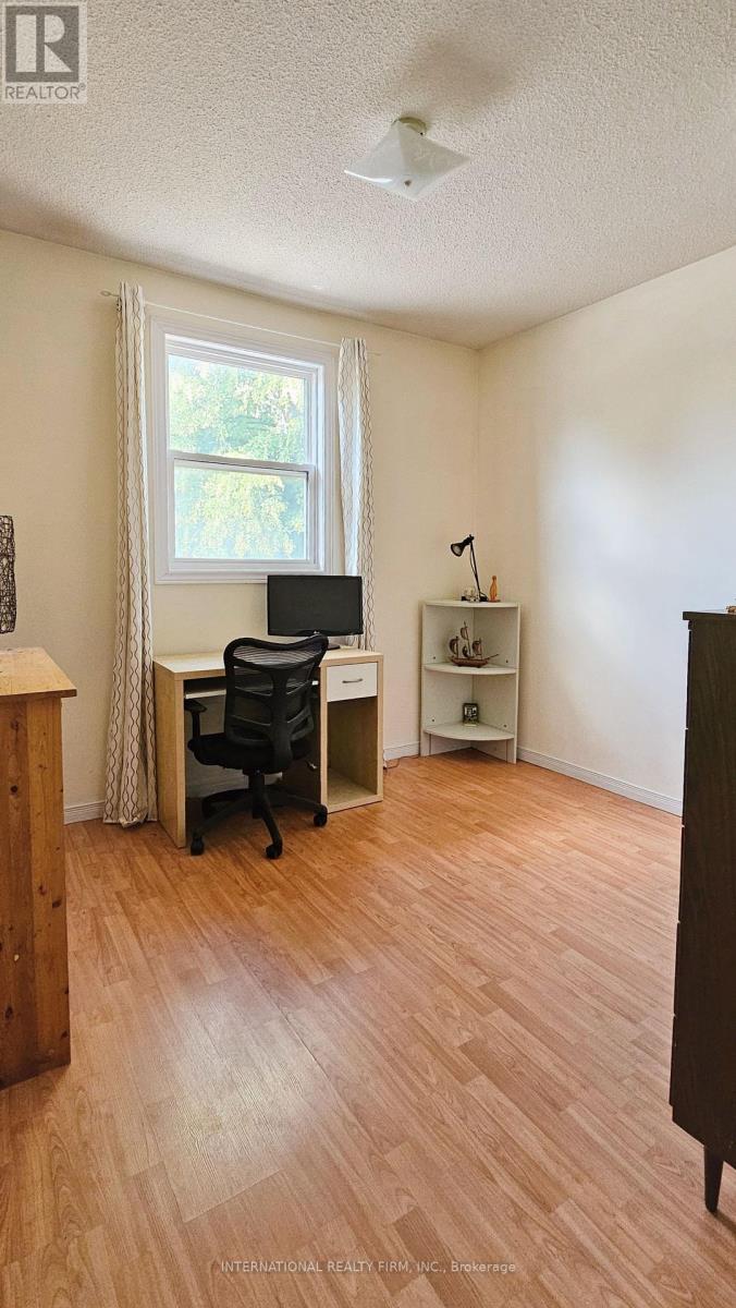 47 Parsell Square, Toronto, Ontario  M1B 2A5 - Photo 20 - E12312083