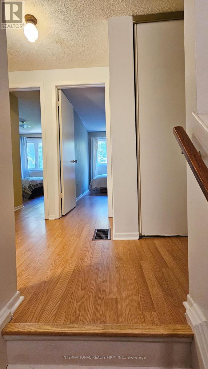 47 Parsell Square, Toronto, Ontario  M1B 2A5 - Photo 24 - E12312083