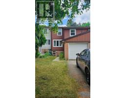 47 PARSELL SQUARE, Toronto, Ontario